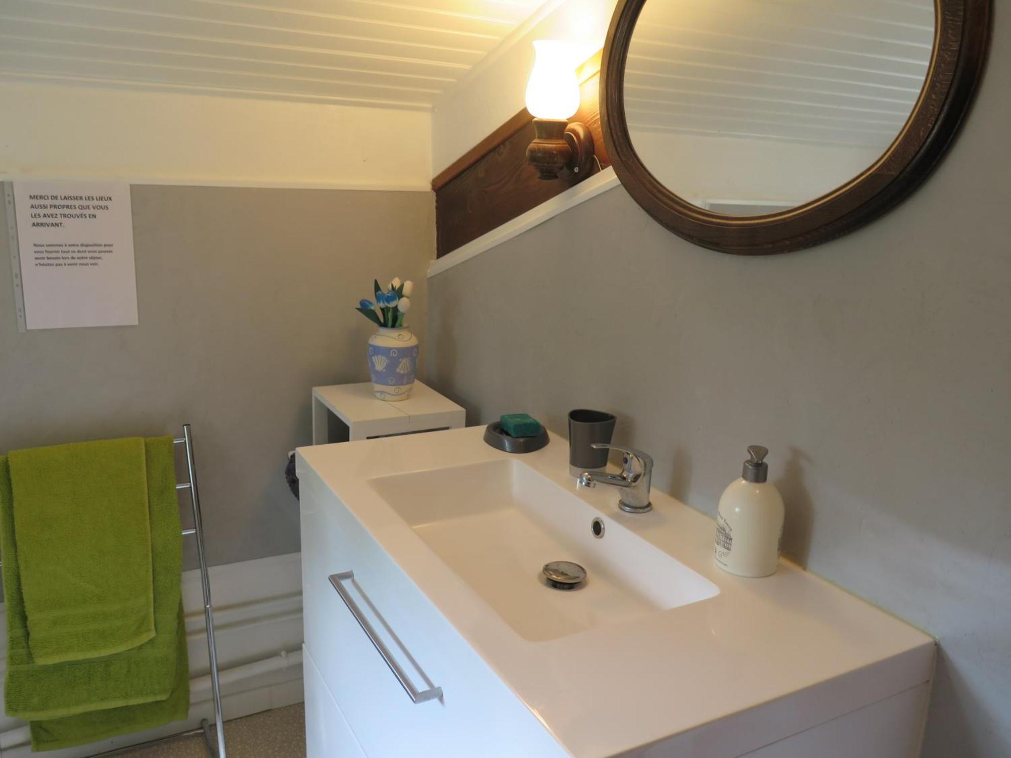 Homestay Sur Mezzanine Salon Cuisine D'ete Exterieure Piscine