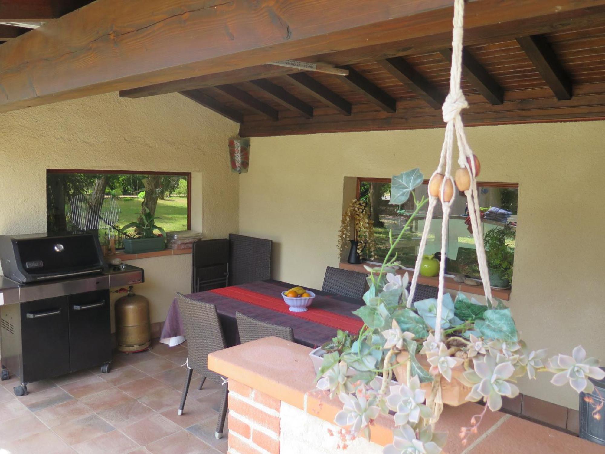Homestay Sur Mezzanine Salon Cuisine D'ete Exterieure Piscine